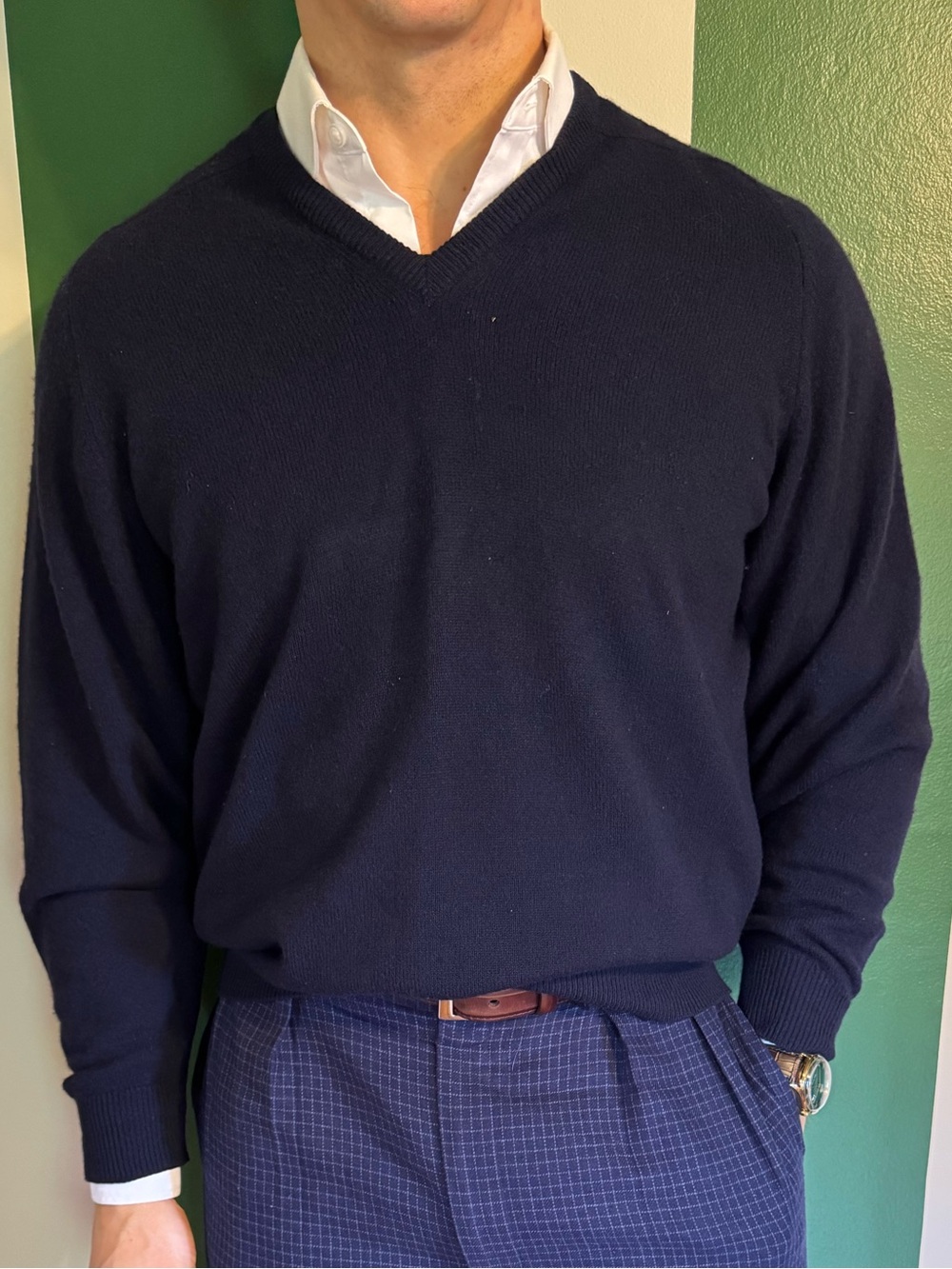 Brooks Brothers Men’s Cashmere V-Neck Sweater